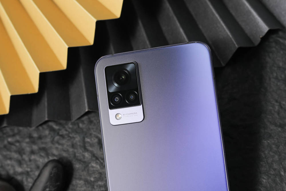 vivo s9子夜蓝同样可以做到沉稳_腾讯新闻