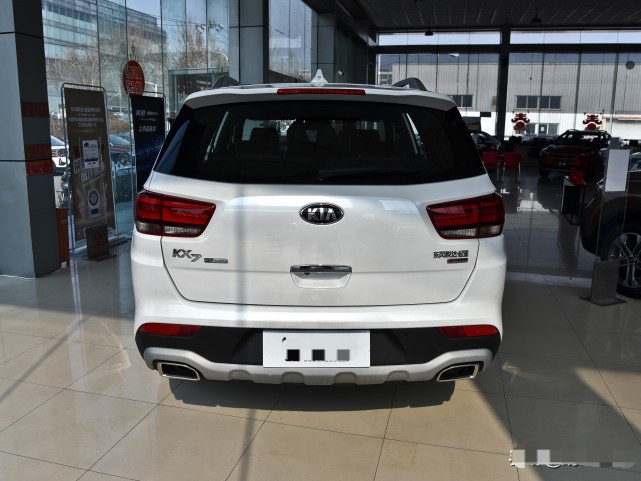 七座合资中型suv,6at更可靠,实拍起亚kx7