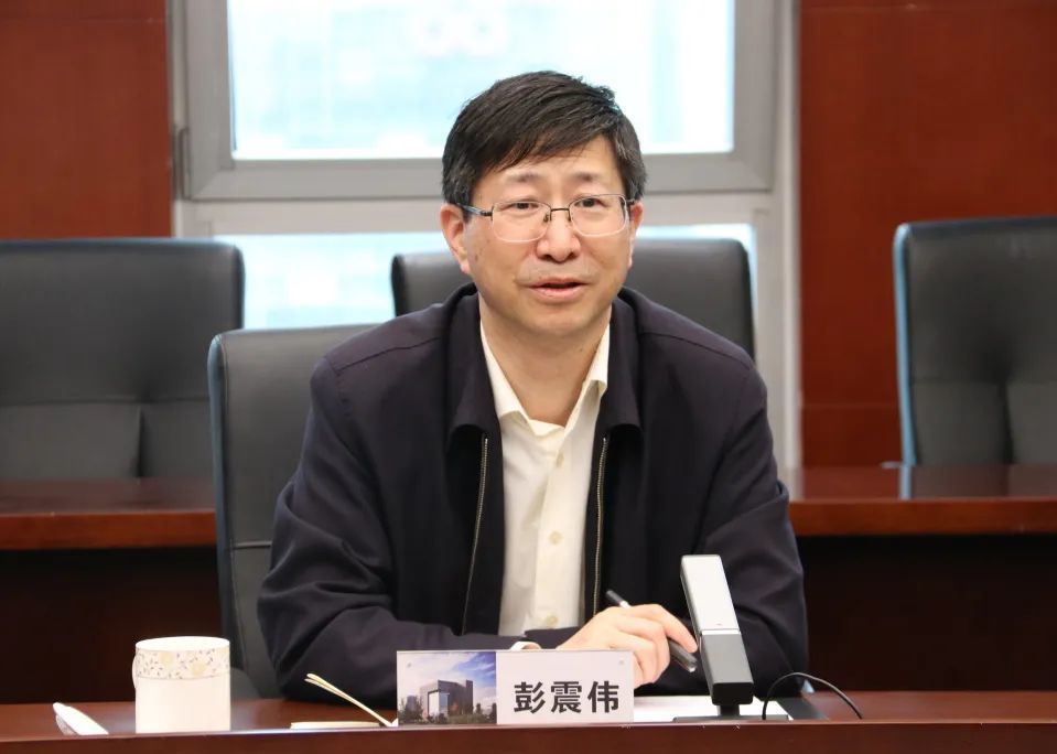 要闻陈勇会见同济大学党委副书记彭震伟