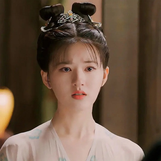 演员演技大爆发 赵露思 仙女泪 是青铜 她的笑容才是王者 腾讯新闻