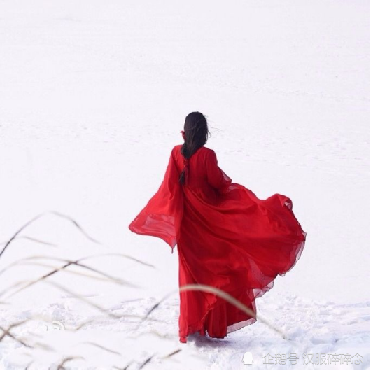 见枫进自古红衣配美人来看看这些绝美的红色汉服头像壁纸吧