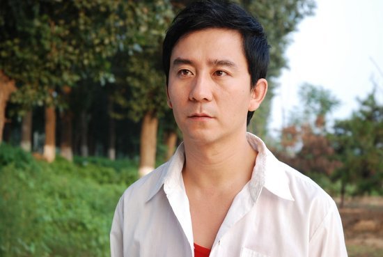 张颂文的奸,金世佳的狂都不及赵毅的怒,他才是扫黑决战最大亮点_腾讯