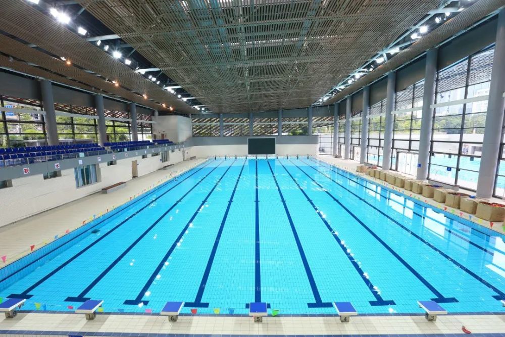 南山文体中心游泳馆