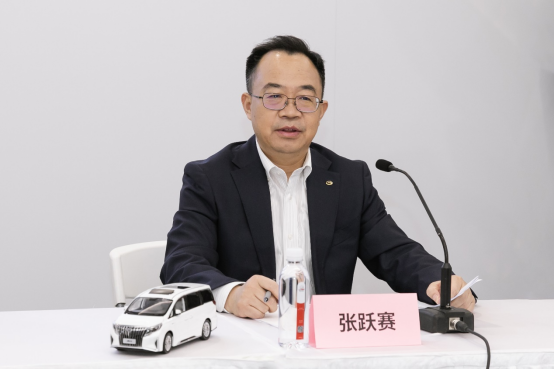 广汽乘用车总经理张跃赛在访谈中表示,"一祺智行 更美好,广汽传祺会