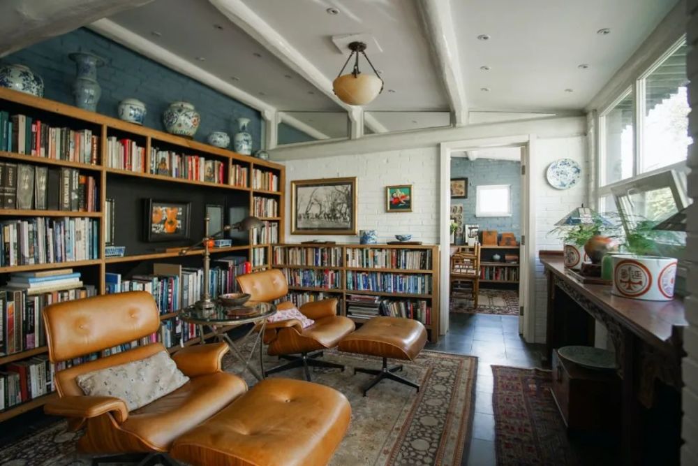 长城脚下的神秘村:竟然是外国人建造,有夫妻砸1个亿入住