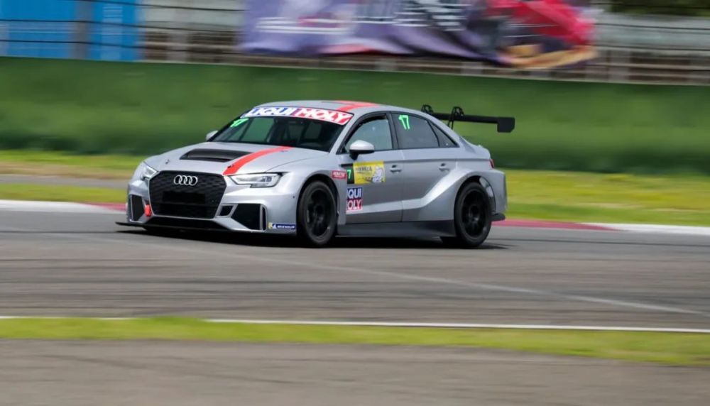 赛车已复工 防疫不放松 2021 ctcc揭幕战赛前探营_腾讯新闻