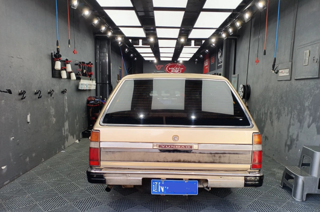 辽宁车友晒出1996款日产公爵王y30年过65岁依旧热爱旅行车