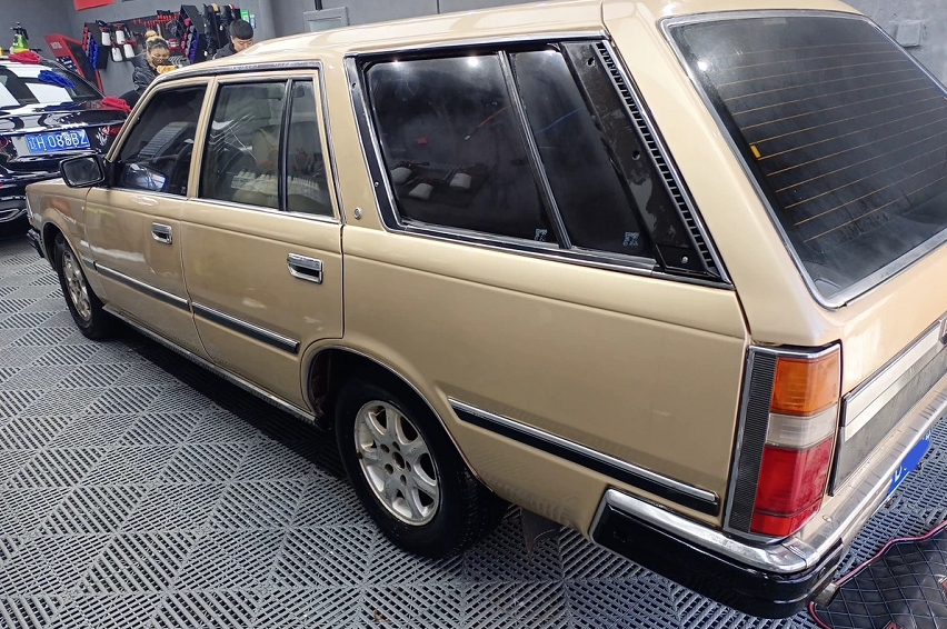 辽宁车友晒出1996款日产公爵王y30 年过65岁依旧热爱旅行车 腾讯新闻