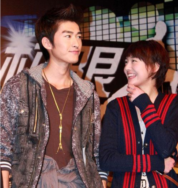 复盘郑爽张恒分手6部曲重温一场人生豪赌惨败原因能被原谅吗