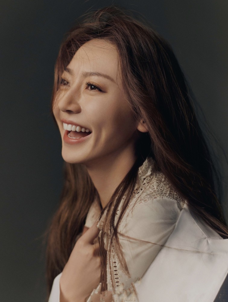 完美女神黄梦莹