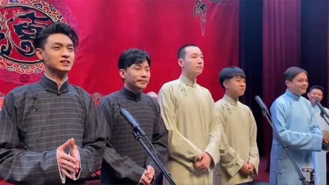 不過,任何事情熟悉之後也是有規律可循的,就像德雲社九個隊伍演出地的