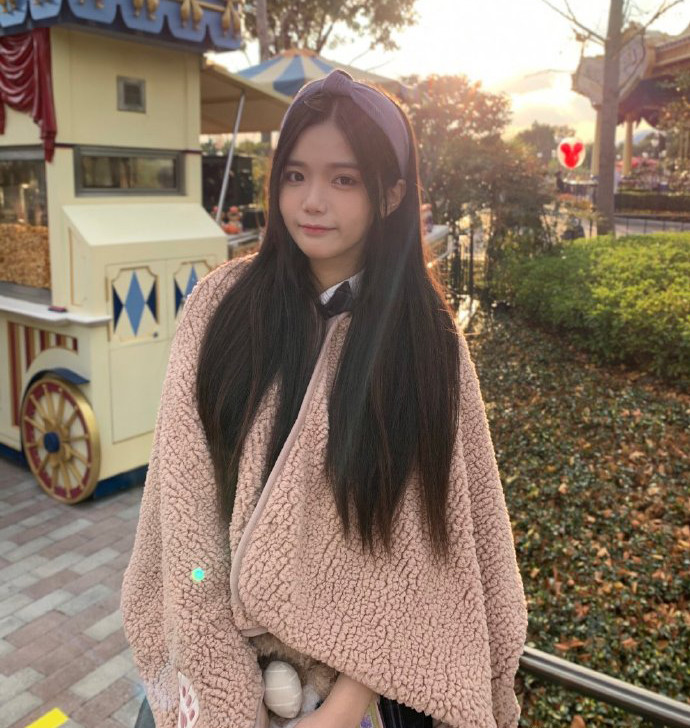 之前关注过snh48的网友,应该对于刘丽千的家庭情况都