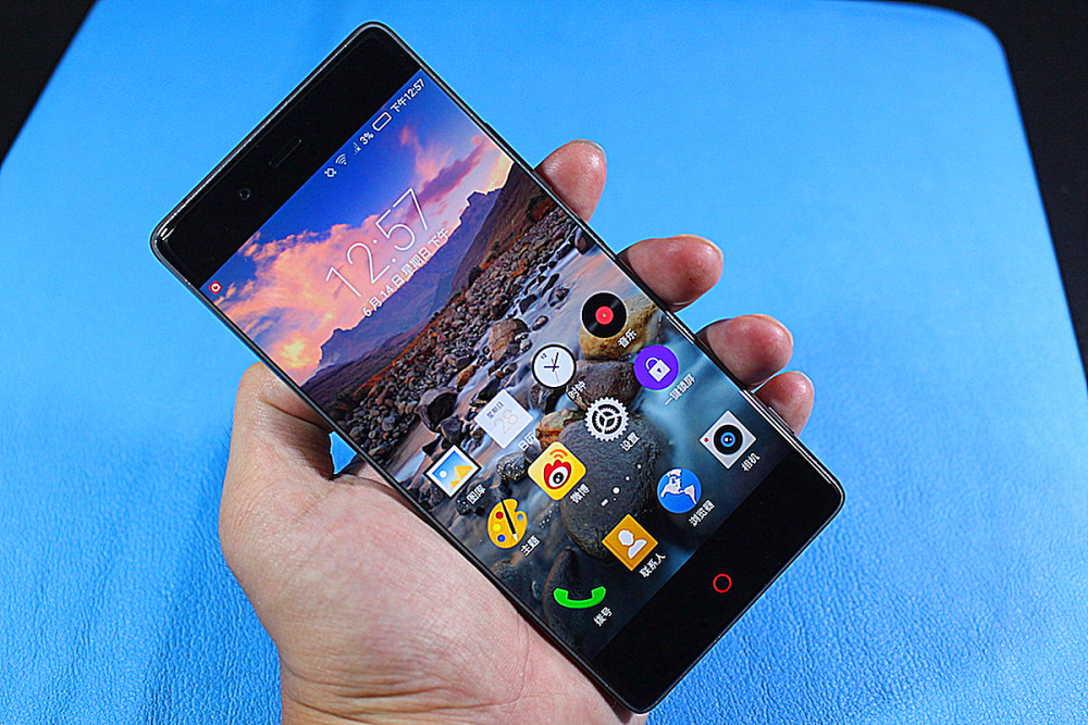 努比亚z30系列正式官宣无边框重出江湖是否值得期待