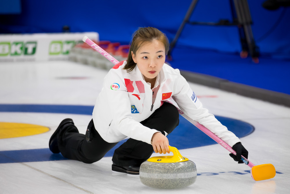 女子冰壶世锦赛中国不敌韩国击败意大利 瑞士等3队提前晋级复赛