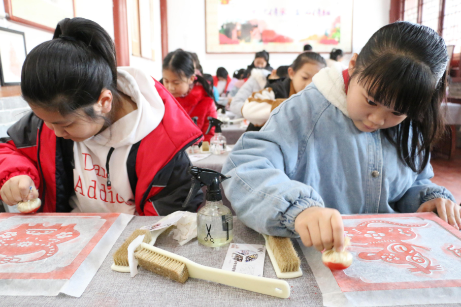 网传小学学制变5年 初中变4年 教育部作出回应 对此你怎么看 腾讯新闻