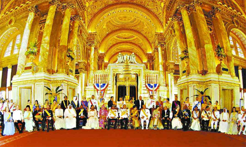 有钱人排行榜_2021深圳江西籍富豪排行榜,6人身价超百亿!