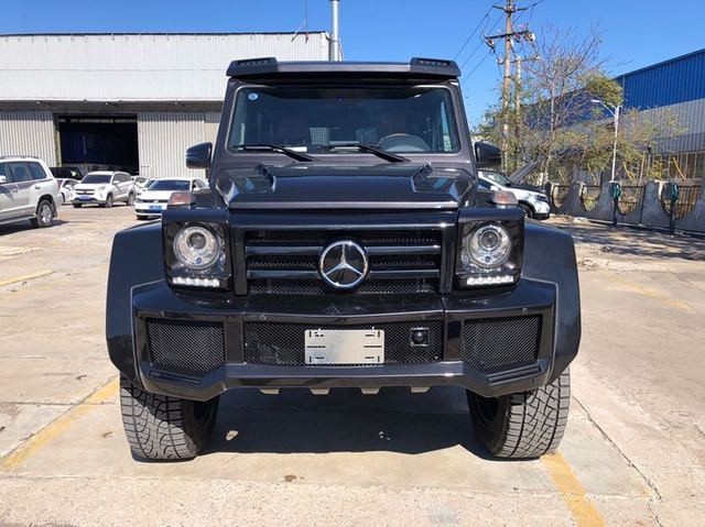 奔驰g500柴油版4x4现车实拍 库存老款车型展示