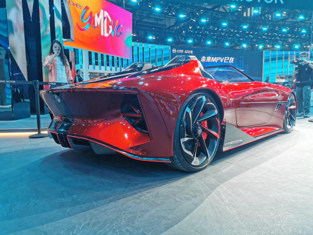 名爵官宣mgcyberster众筹提前完成确定开启量产