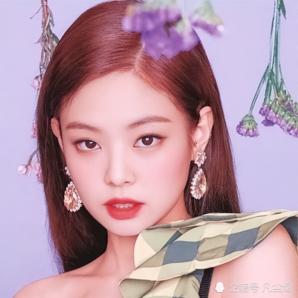 粉墨金智妮成香奈儿之书唯一亚洲面孔却因恋爱引网友讨伐