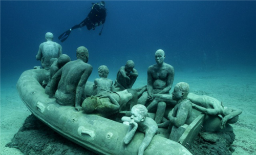 你听说过"水族人"吗?已深藏海底10年,如今被政府明令保护