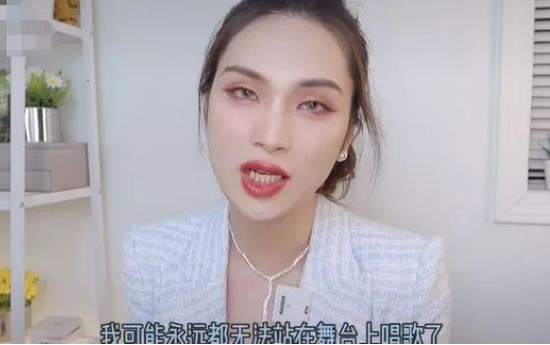 《快男》刘著现状曝光,11年前因为女装被封杀,如今比女生还精致