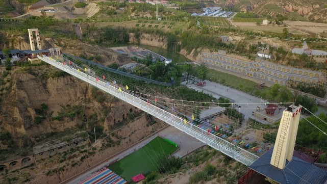 此外,榆林文旅公司依托旗下赵庄鱼儿湾田园综合体,中能文创园,榆林大
