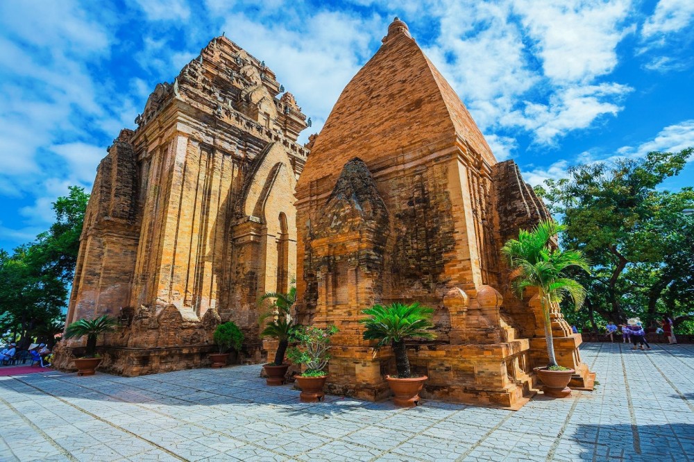 芽庄吴哥窟供奉着越南的妈祖距今已有千年历史