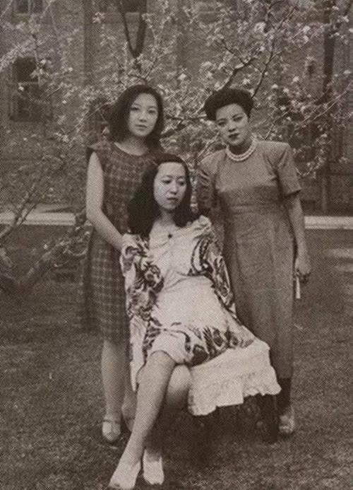 张爱玲与大29岁赖雅美国真实生活他们有爱吗那封信是最好答案