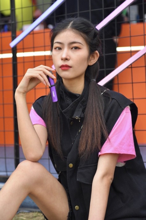 战国迷笛音乐节重金属老炮云集,铂德与摇滚花式过节躁动青春