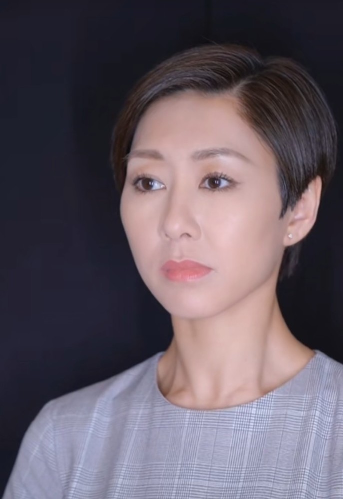 视后胡定欣剪超短发大变样眼神戏看哭网友谈4任男友39还单身