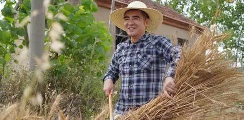 陈光标现状 曾经是中国首善 如今只能在老家种田 腾讯新闻