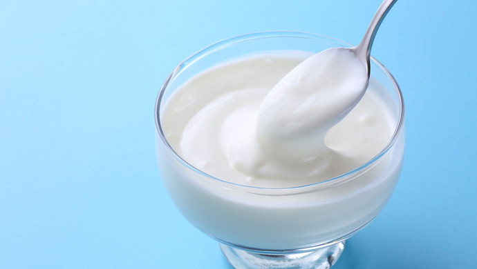 "喝酸奶可防新冠"?韩国企业为了利益散布劣质谣言,毫无下限!_腾讯新闻