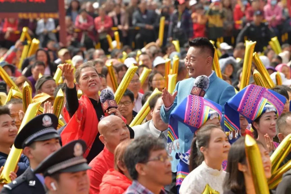 cctv-3《喜上加喜》容县场开播!