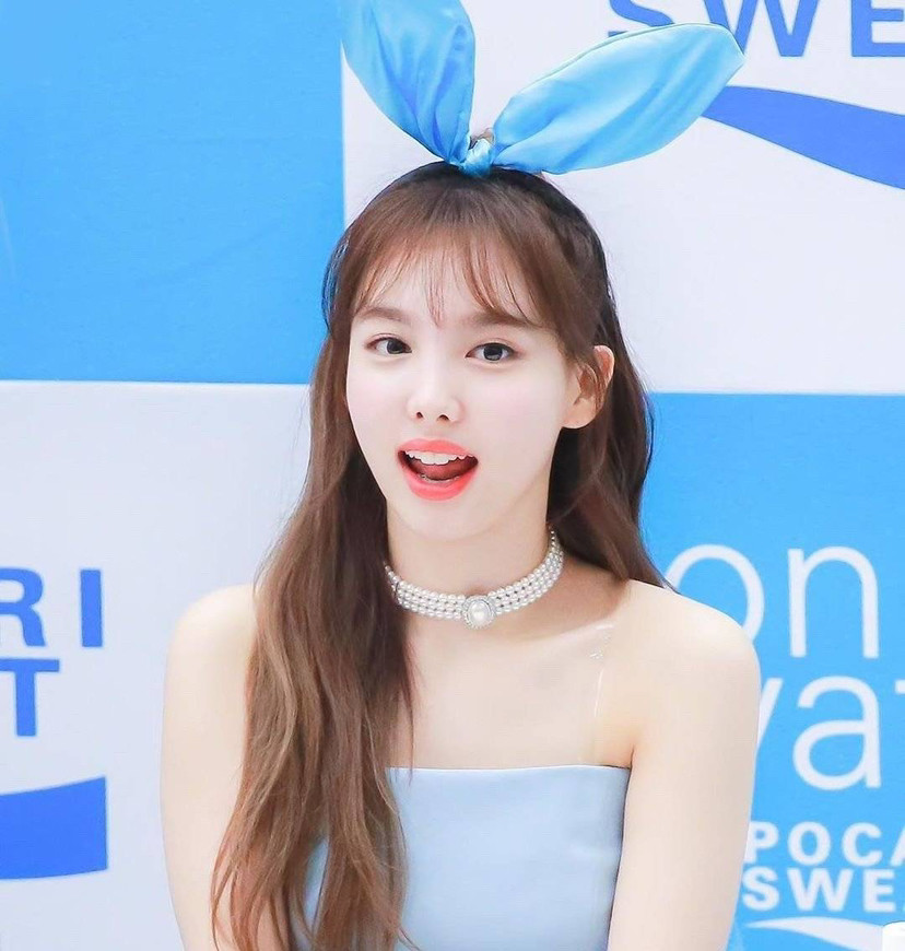 林娜琏可爱兔牙萌照来袭