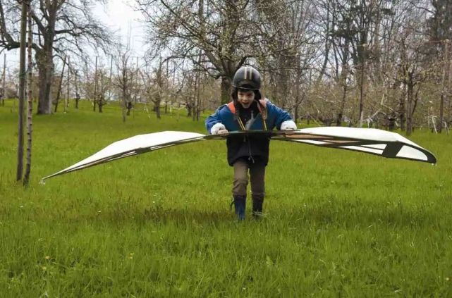 佳片有约丨瑞士的钢琴小神童来啦