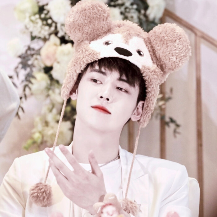 任豪头像这一生注定不平凡