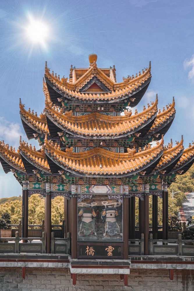 舟山旅行嵊泗大悲山灵音禅寺面朝大海大悲山大灵音寺位于