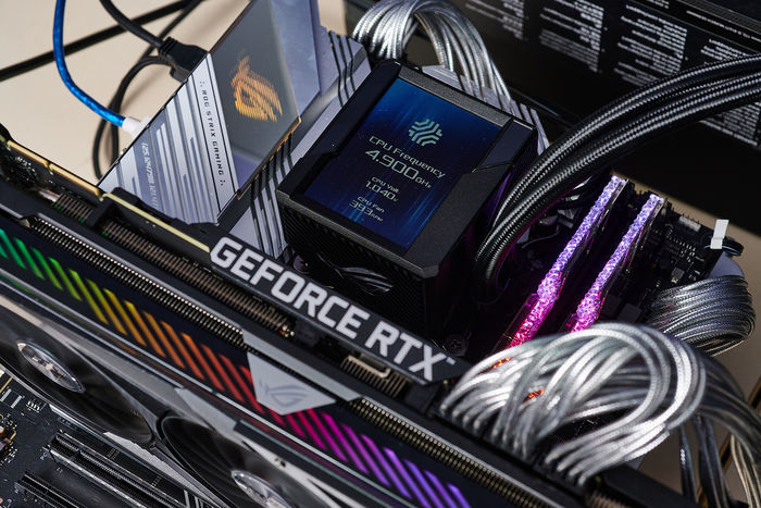 同是8核16线处理器到底i711700k与旗舰有多大的差距