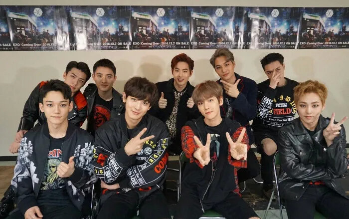 exo全员美图壁纸期待exo九人合体