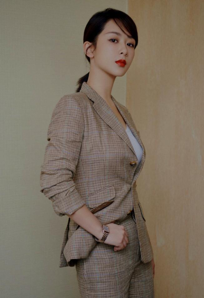 杨紫高清壁纸!来看看明星应该长什么样!