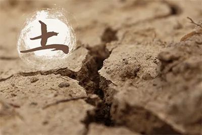给宝宝取名字小孩起名字取名字小朋友起名字五行起名大全土命的人取