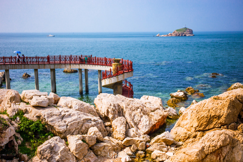 03平方公里,由獐岛十八洞景区,碧螺滩景区,秦风崖景区和西山湾景区