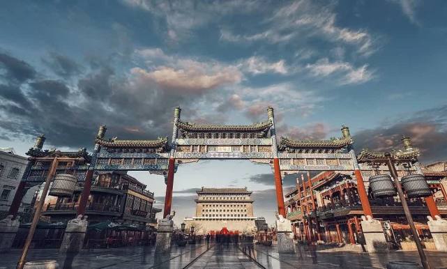 他是明朝三大家一首送别诗将大明盛世展现淋漓尽致气势恢宏