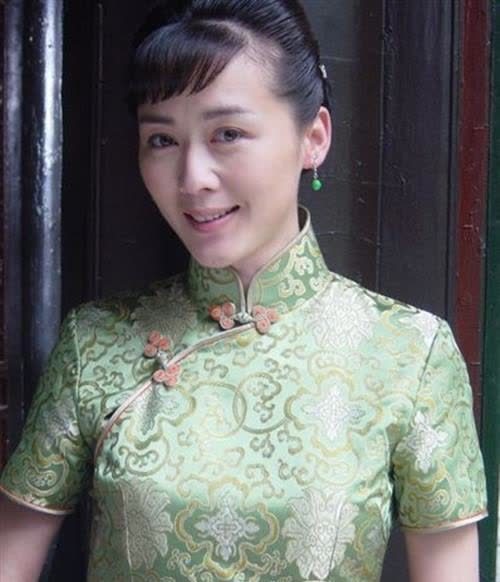 当时的演艺圈竞争十分激烈,实力派演员众多,可以做到"一战成名"是非常