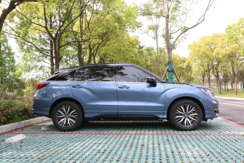 20t大五座驾乘两相宜试驾广汽本田冠道370turbo