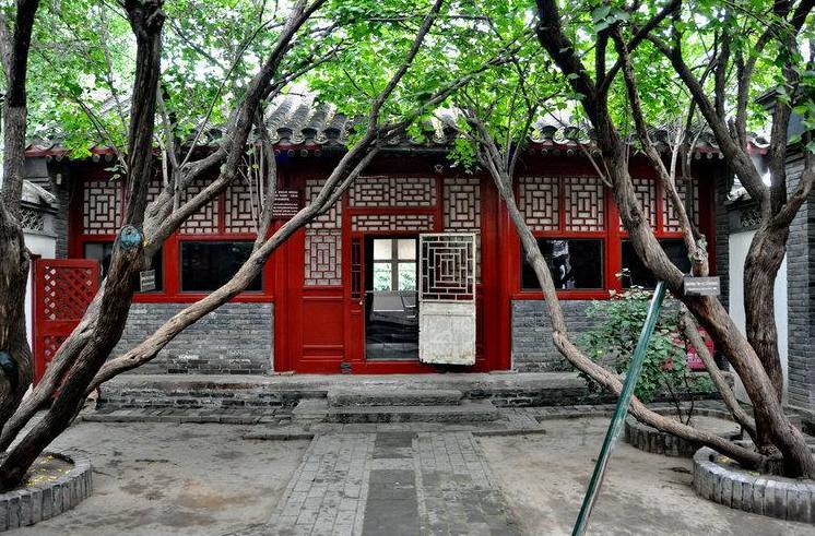 鲁迅的四合院故居现在若是在北京一套四合院,这样的面积,那个价格可能