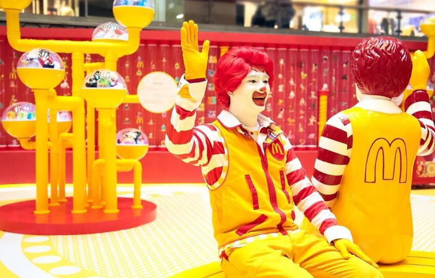 从"儿童乐园"沦落为"老年食堂",麦当劳还能坚持多久_腾讯新闻