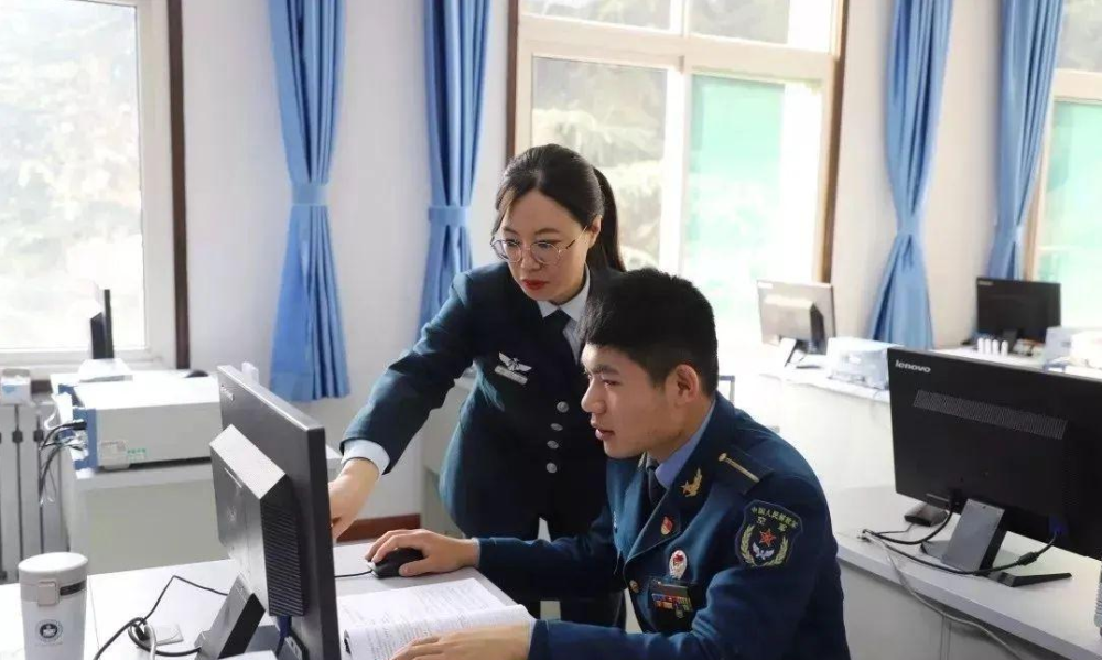 各行业排行榜_收藏!A股最赚钱上市公司排行榜+各行业业绩龙头盘点!(名