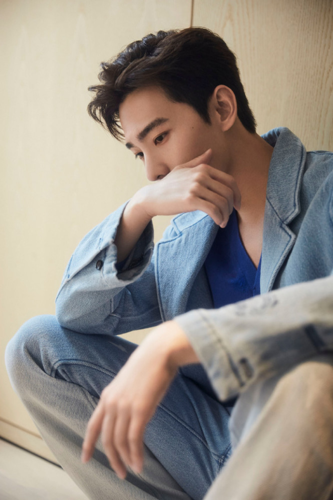 张艺兴杨洋都化身盐系男神你更喜欢谁