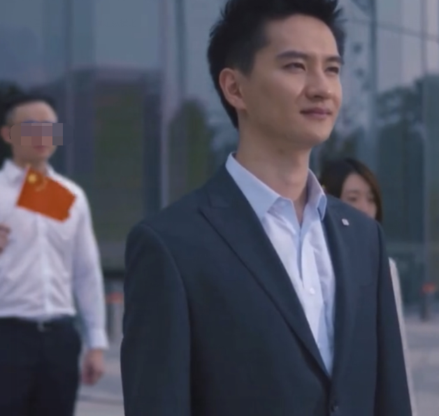 30岁丁凯乐近照曝光气质儒雅撞脸杨洋结婚2年娇妻颜值高